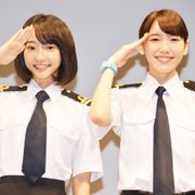 飯豊まりえ&武田玲奈、1年ぶりの再共演でも息ぴったり!
