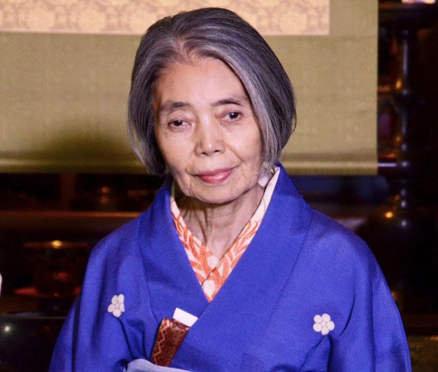 本作で茶道教室の先生役を務めた樹木希林