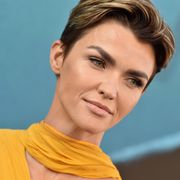 バットウーマン役決定 レズビアンのスーパーヒーロー