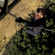 トム・クルーズの衝撃スタント連発!『ミッション:インポッシブル』新作メイキング映像