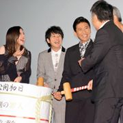 木村拓哉と松重豊が『HERO』以来の共演に感慨