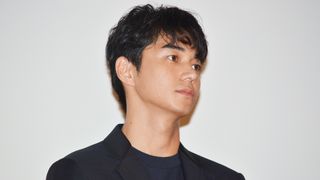 東出昌大は宇宙人タイプ?共演者が証言