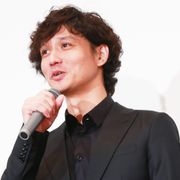 安藤政信、役名忘れを反省 マイペーストークに初日沸く