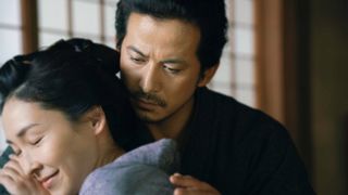 侍、刑事、殺し屋…役者・岡田准一の変幻自在ぶり