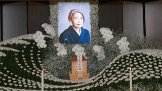 樹木希林さん葬儀、1,500人が最後の別れ　吉永小百合・宮沢りえら多くの著名人参列