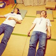 松山ケンイチ&染谷将太「聖☆おにいさん」再現度がすごいと話題に