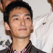 草なぎ剛『ムタフカズ』初日にテンションマックス!