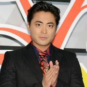 山田孝之、実写「聖☆おにいさん」第2期はキャストの座を狙う!