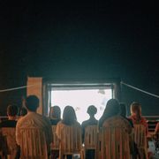 野外映画×銭湯のイベントが高円寺で開催!