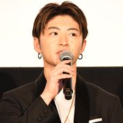 佐野玲於の「異性にモテる三箇条」に吉田羊も共感!
