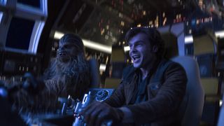 『ハン・ソロ』ミレニアム・ファルコン号のデザインに迫るメイキング映像公開