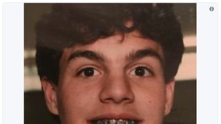 ポール・ベタニー、Twitterプロフィール画像をマーク・ラファロの顔写真に変更