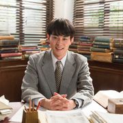 「まんぷく」菅田将暉のスーツ姿が公開!シャイな弁護士役で中盤から登場