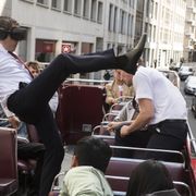 Mr.ビーンがスパイになったら…無害な市民に襲いかかる!