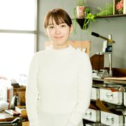 飯豊まりえ、悩める女性役で映画『冬のふわふわ』に主演!