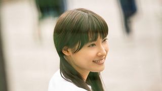 土屋太鳳、身体能力すごすぎ！バスケのゴール決めまくる『春待つ僕ら』メイキング