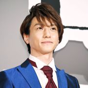 刀剣男士・鈴木拡樹、座長としての頼もしい一面を絶賛される!