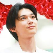吉沢亮、人気俳優ナンバー1!2018年下半期の映画ランキングも発表 - Filmarks調べ