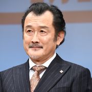 吉田鋼太郎、年男&還暦に“猪突猛進”宣言!