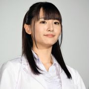 浅川梨奈、現場での気配りを絶賛される!