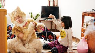 北山宏光、トラ猫に”完全憑依”!『トラさん』新カット&30秒映像が公開