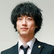 坂口健太郎がずぶ濡れ…「イノセンス」メイキング映像