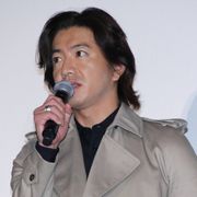 木村拓哉のサプライズ登場に観客騒然!潜入の小道具は…