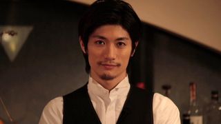 三浦春馬、ヒゲのバーテンに!ドラマ「ダイイング・アイ」SP動画