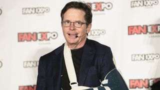 パーキンソン病のマイケル・J・フォックスに新たな健康問題「大打撃」