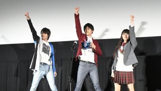 平田雄也ら湊3兄妹、渾身の生変身!『劇場版ウルトラマンR / B』初日に興奮