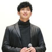 仮面ライダーナイト・松田悟志、俳優続けて良かった「龍騎」新作に感謝