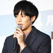 松坂桃李、車いすの青年役に苦戦「日々、新しい発見」