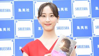 “小説家”松井玲奈、インスピレーションの源を語る!