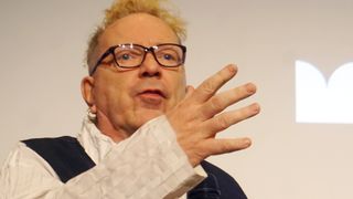 パンクロック回顧展、セックス・ピストルズのジョン・ライドンが語る