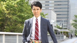 郷ひろみ“戦隊ヒーロー”に変身!「世にも奇妙な物語」で
