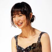 「ミストレス」篠田麻里子、女同士のラブシーンが衝撃!