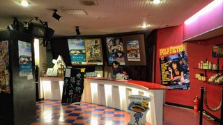 山口県北唯一の映画館が映写機購入費を募る