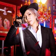真矢ミキ、21年ぶりの男装がカッコよすぎ!