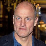 ウディ・ハレルソン、女性犯罪工作員を描くNetflix映画に出演