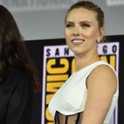 ブラック・ウィドウ単独映画の映像がコミコンで公開!ホークアイ主役ドラマも正式発表
