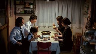 戸田恵梨香が思わず涙…染谷将太主演『最初の晩餐』予告