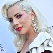 レディー・ガガ、『アリー/スター誕生』主題歌の盗作疑惑に激怒