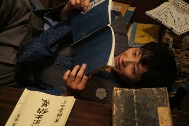 星野源、内気なキャラがハマり役!6年ぶり実写主演映画も話題
