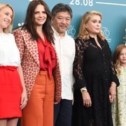 是枝裕和『真実』ベネチアで公式会見!カトリーヌ・ドヌーヴ、ジュリエット・ビノシュらとともに