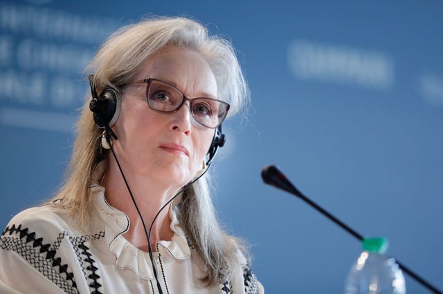 公式会見でのメリル・ストリープ