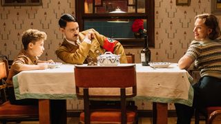 少年×アホっぽいヒトラー!タイカ・ワイティティ新作『ジョジョ・ラビット』にスタンディングオベーション