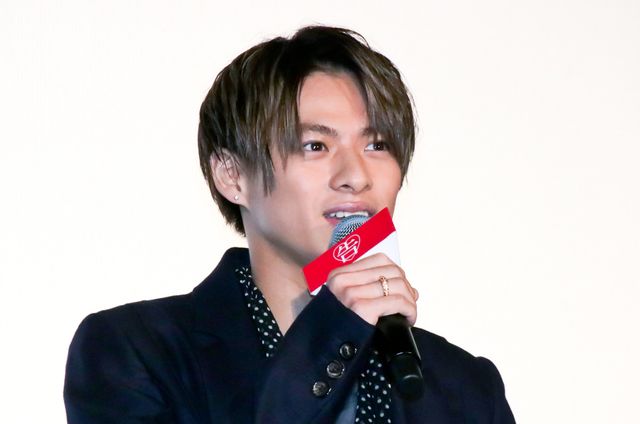 指キスシーンでのビックリ体験を振り返る平野紫耀