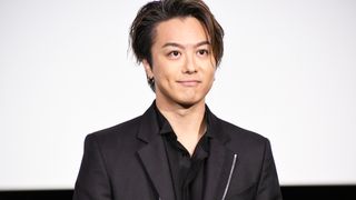 TAKAHIRO、市原隼人の胸筋に驚愕 撮影前に2人でパンプアップ