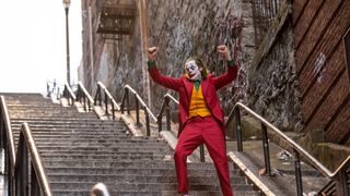 問題作『ジョーカー』が記録破りの大ヒット!脅迫や自主避難など各地で混乱も
