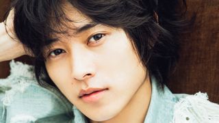 いろんな山崎賢人!カレンダーの特典生写真が公開
